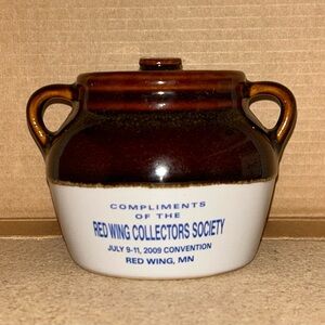 Red Wing Pottery Collectors Society 2009 Commemorative MINI bean pot souvenir